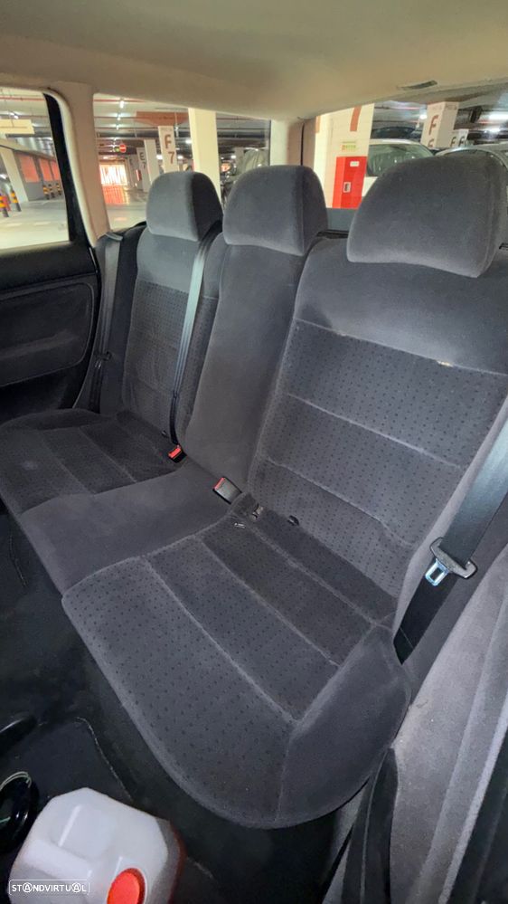 VW Passat Variant 1.9 TDi Confortline - 10