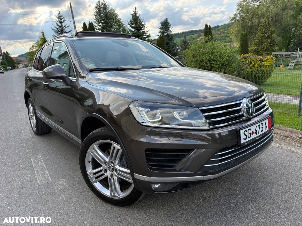 Volkswagen Tiguan - 1