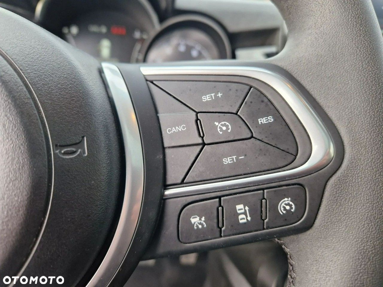 Fiat 500X Dolcevita 1.3 Cross DCT - 27