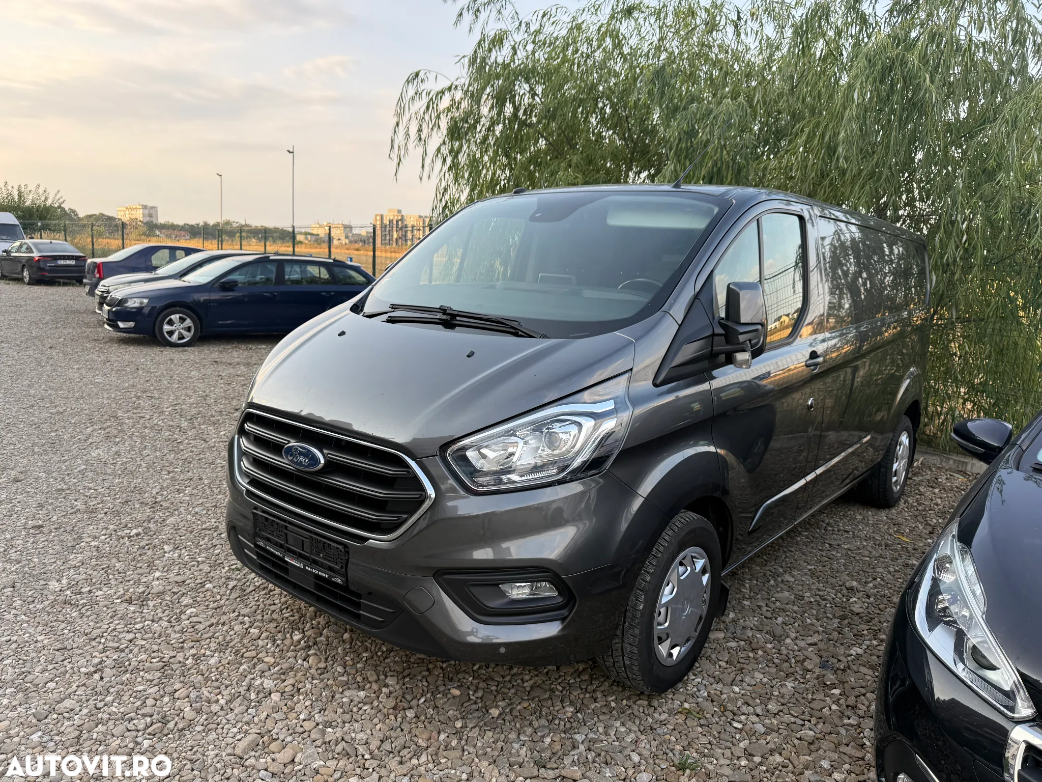 Ford Transit/Tourneo Custom L2H1 2.0L Ecoblue - 40