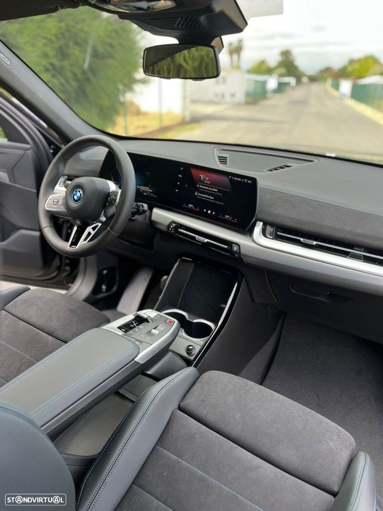 BMW X1 xDrive25e Pack Desportivo M - 7