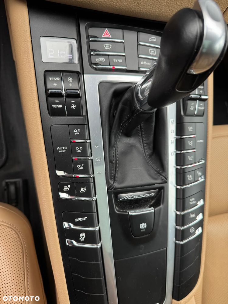 Porsche Macan PDK - 13