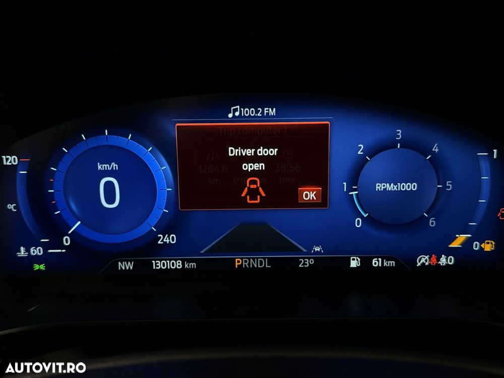 Ford Kuga - 11
