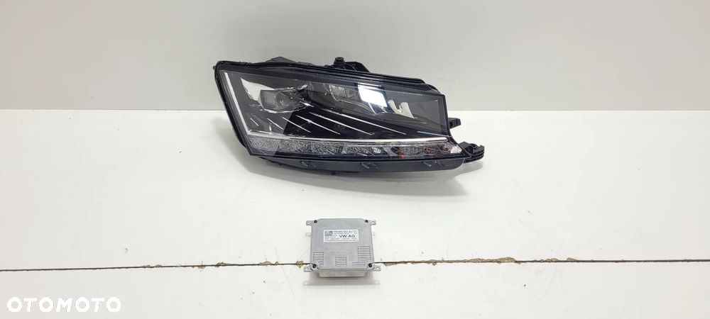 SKODA FABIA III 3 LIFT FULL LED LAMPA PRAWA 6V1 - 1