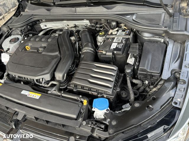Volkswagen Golf 1.5 TSI ACT Life - 13