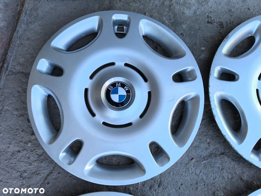 BMW 3 E30 E36 5 E34 E39 Kołpaki 15" KOMPLET - 4