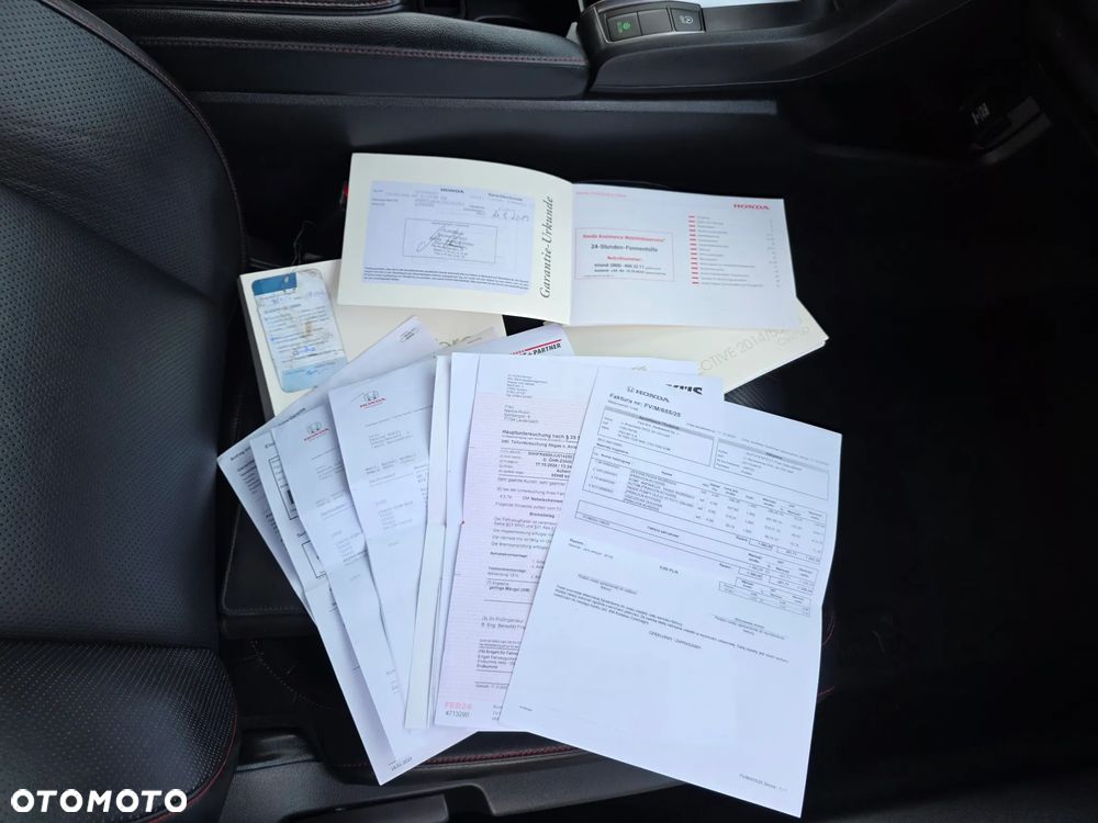 Honda Civic 1.0 i-VTEC Turbo CVT Executive Sport Line - 29