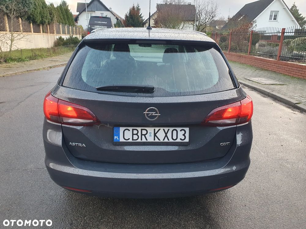 Opel Astra - 12