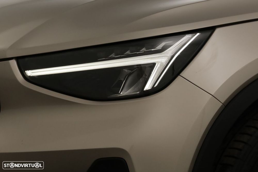 Volvo XC 40 1.5 T2 Plus Dark Auto - 6