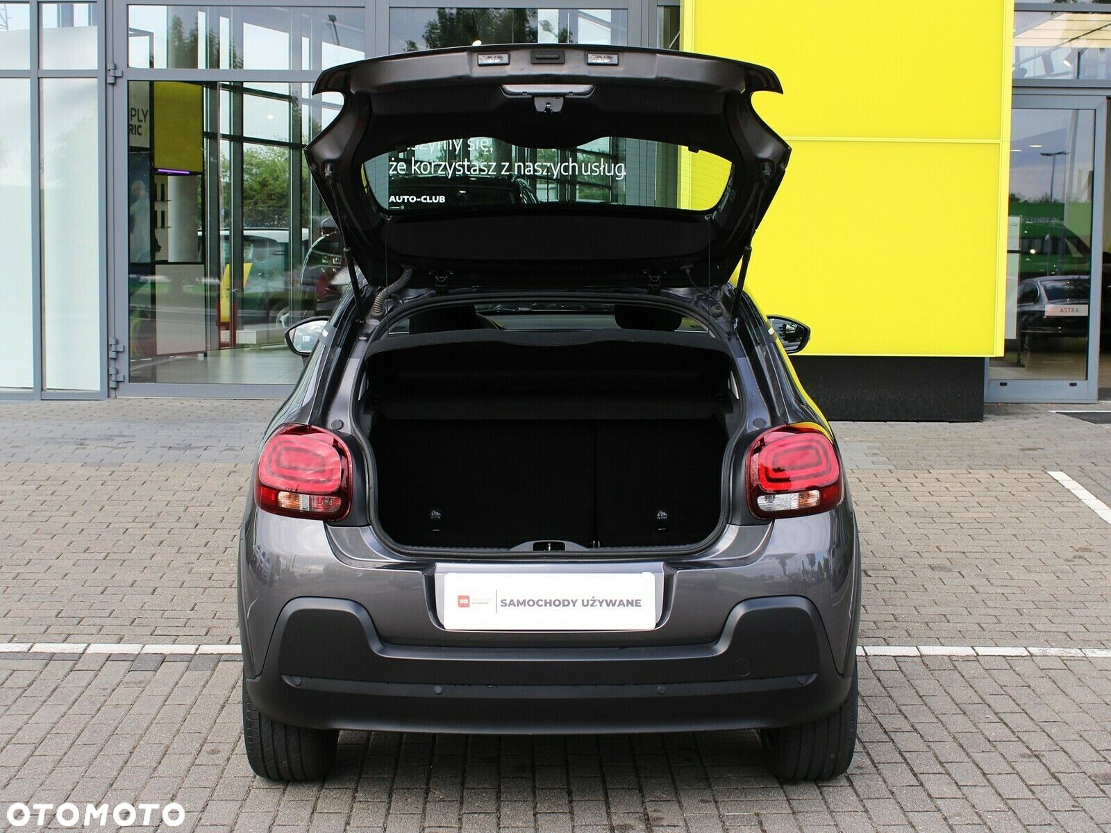 Citroën C3 1.2 PureTech Shine - 8