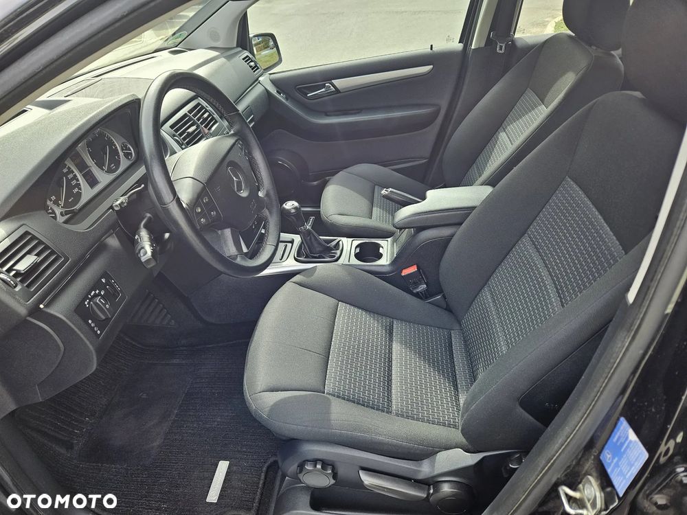 Mercedes-Benz Klasa B 170 Special Edition - 13