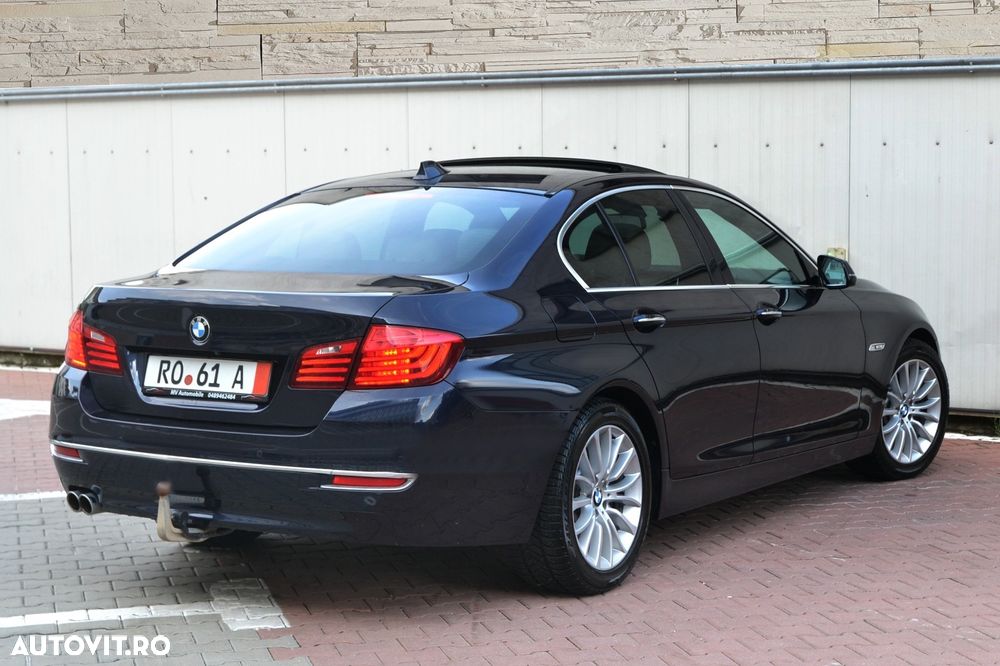 BMW Seria 5 520d Aut. Luxury Line - 16
