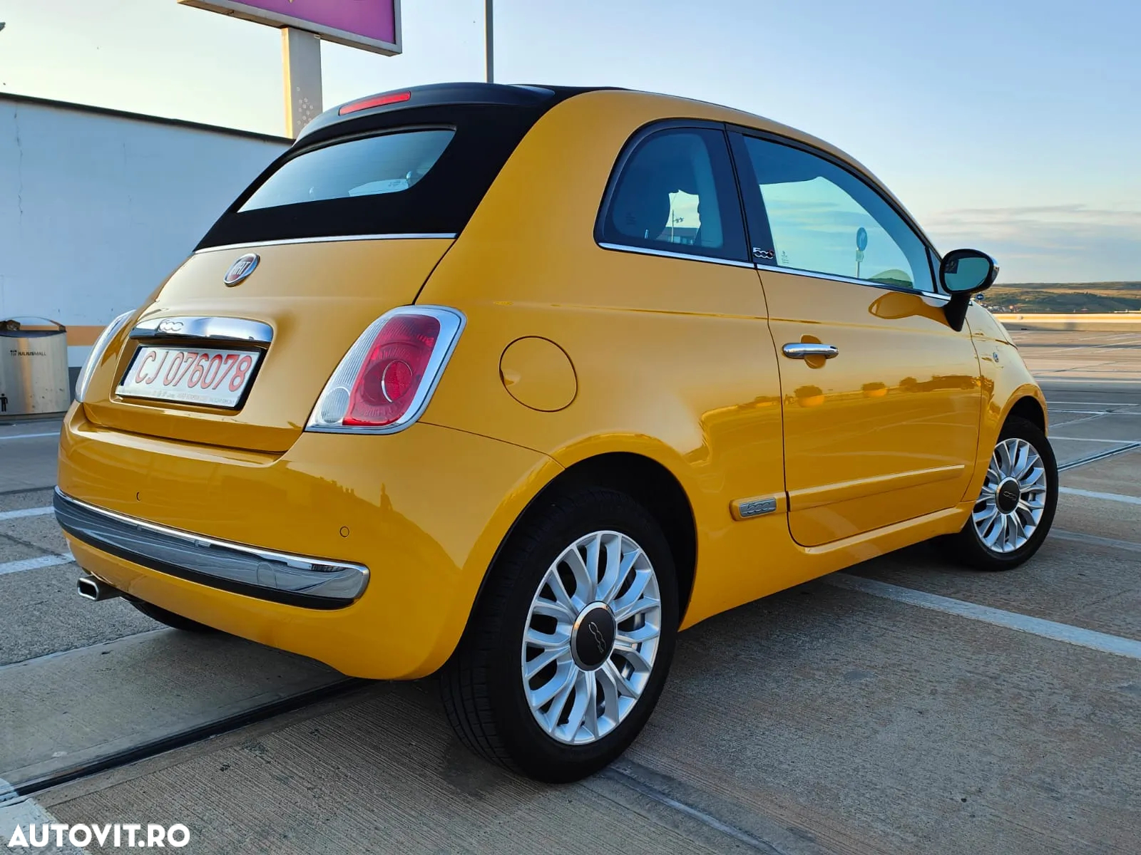 Fiat 500 1.2 Cabrio Lounge - 3