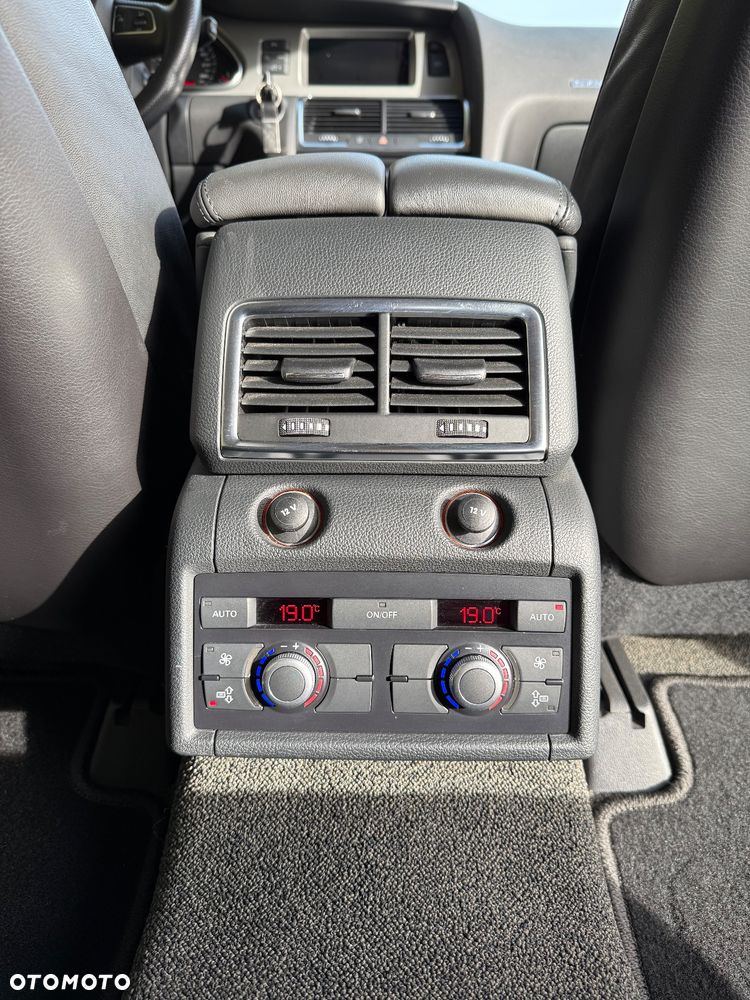 Audi Q7 3.0 TDI DPF Quattro Tiptronic - 17
