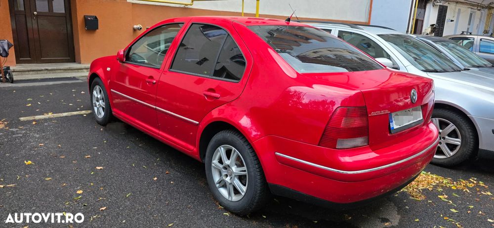 Volkswagen Bora 1.6 - 4
