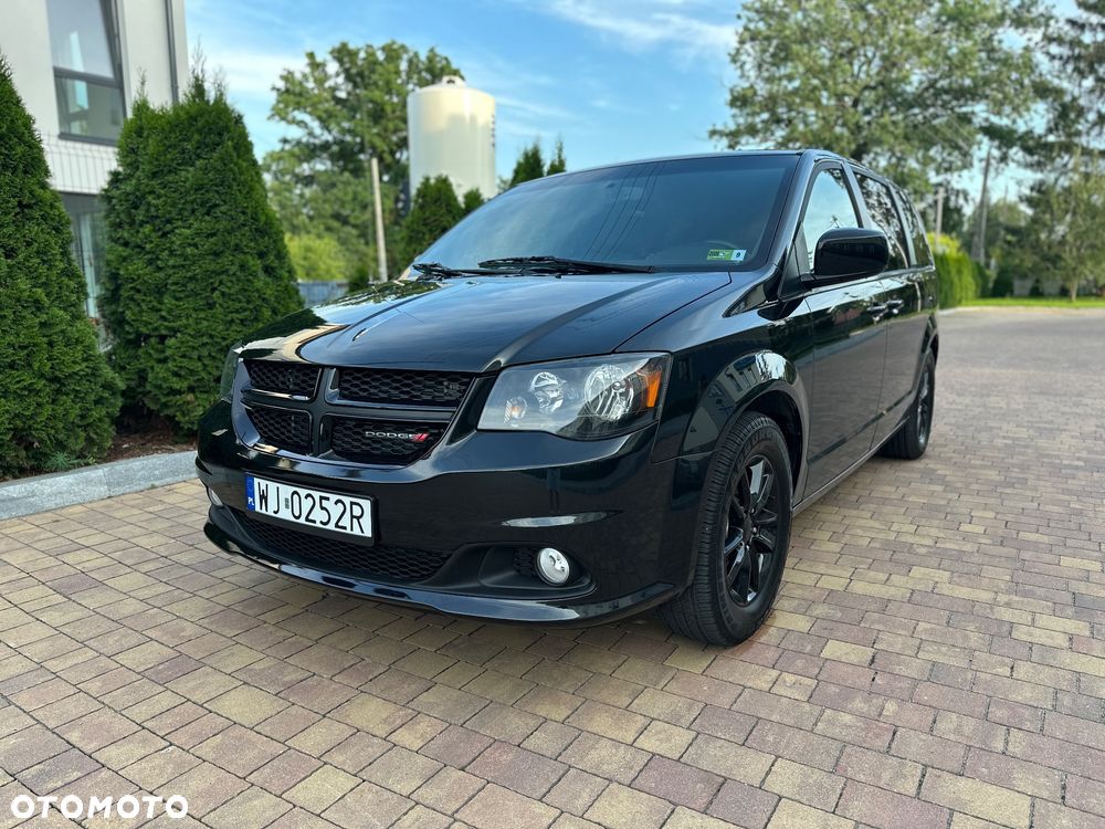 Dodge Grand Caravan 3.6 R/T - 1