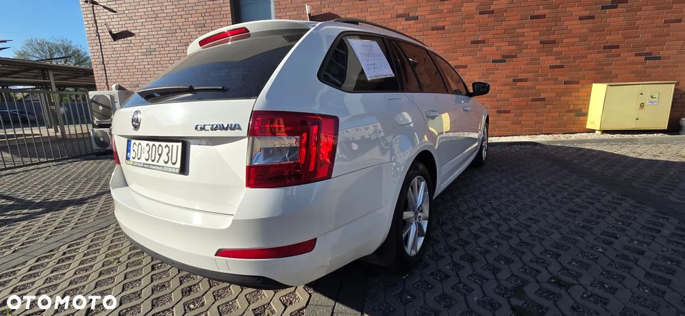 Skoda Octavia 2.0 TDI Style - 12