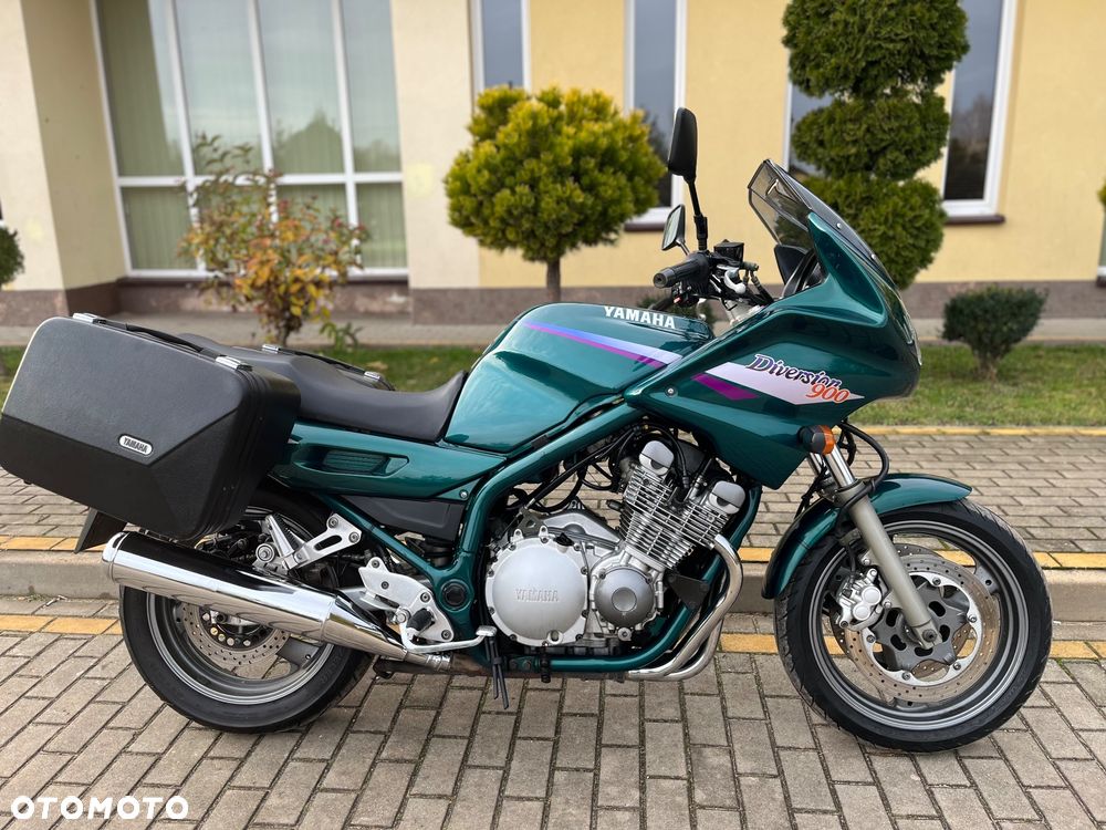 Yamaha XJ - 4
