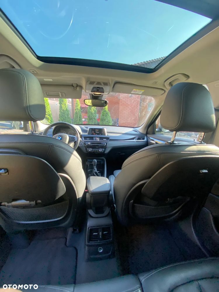 BMW X1 sDrive18d - 14