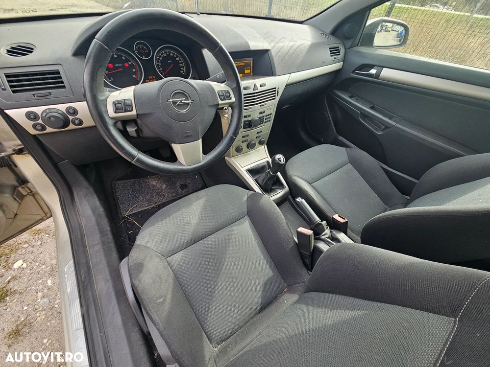 Opel Astra - 9