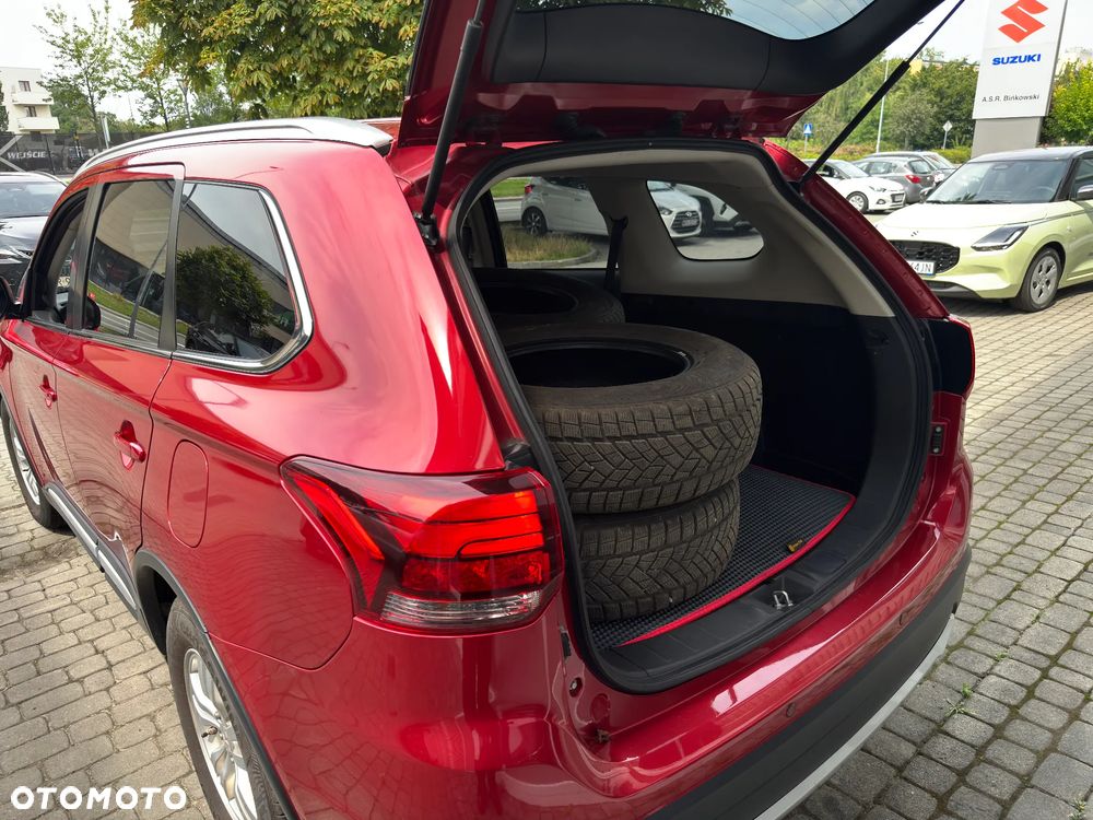 Mitsubishi Outlander 2.0 Intense 4WD CVT - 12