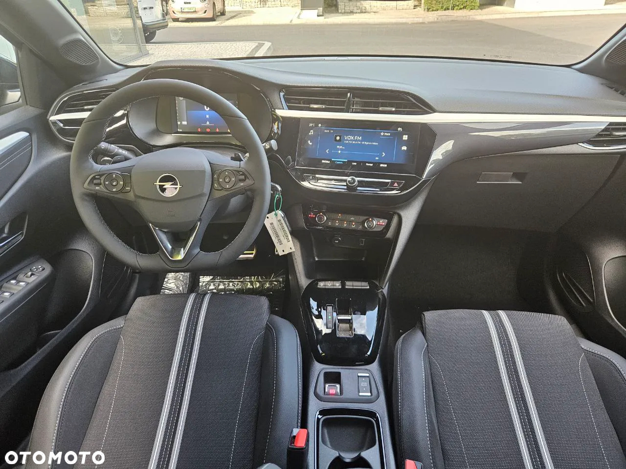 Opel Corsa 1.2 GS S&S - 14