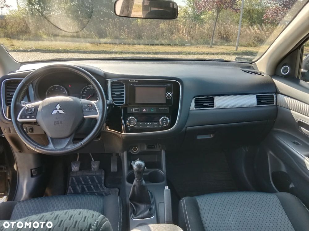 Mitsubishi Outlander 2.0 City Style 2WD - 15