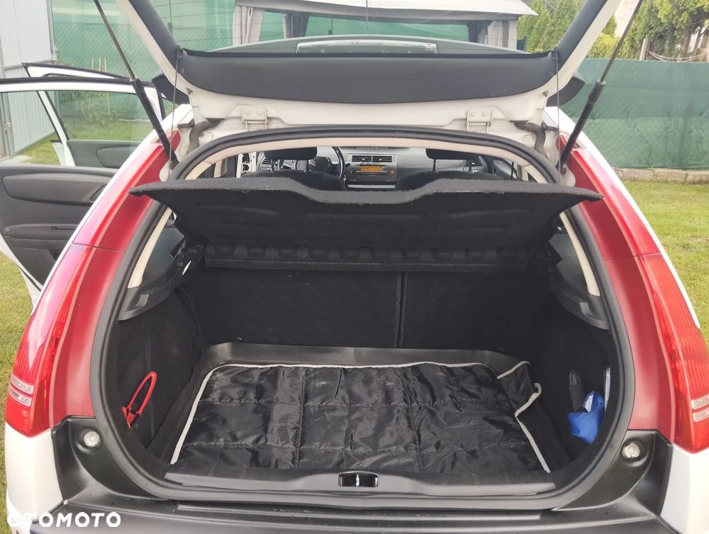 Citroën C4 1.6 VTi Exclusive - 6