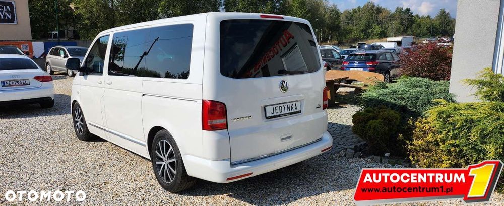 Volkswagen Multivan - 17