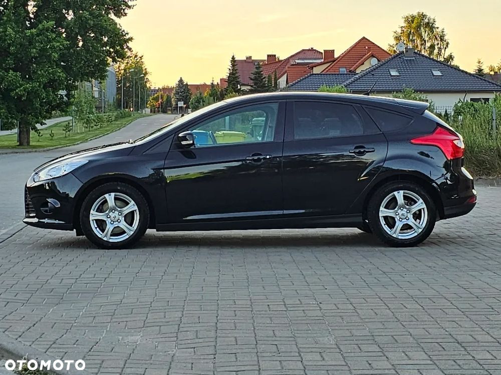 Ford Focus 1.6 EcoBoost Start-Stopp-System Champions Edition - 10