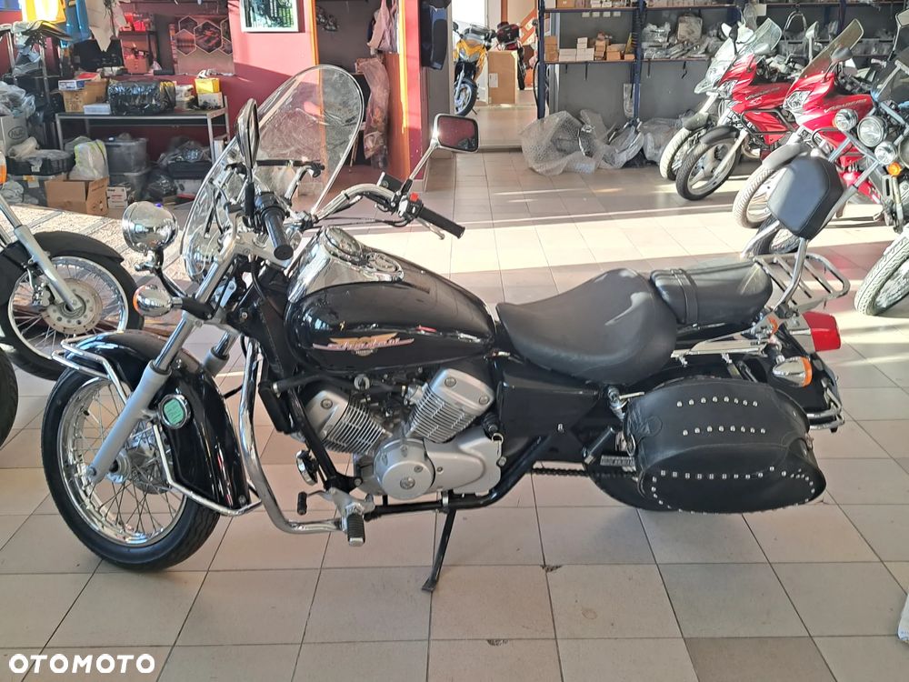 Honda Shadow - 1