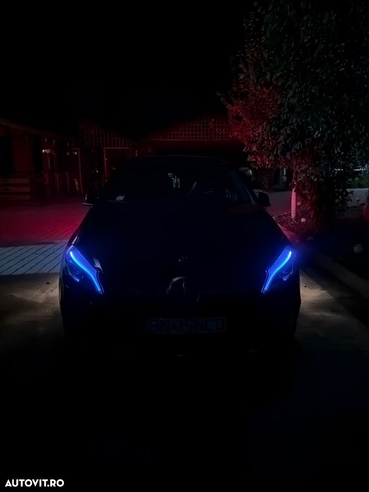 Mercedes-Benz A 200 - 11