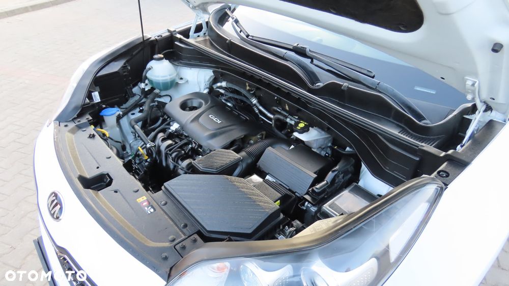 Kia Sportage 1.6 GDI 2WD Attract - 12