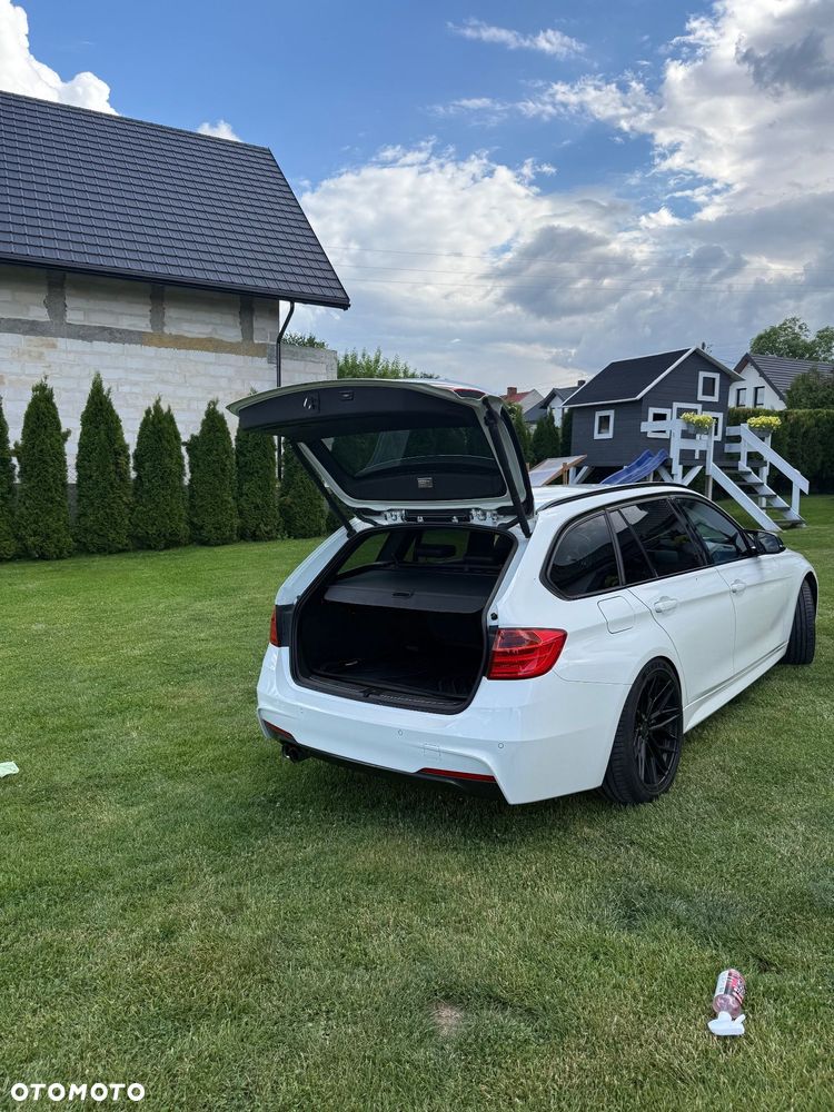 BMW Seria 3 328i Sport Line - 6