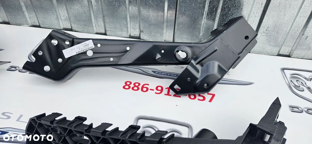 Dodge Durango LIFT 2014- Okular reflektora lewego prawego Mocowanie pasa lewe prawe Wzmocnienie dolne górne lewe prawe Ślizg Uchwyt lampy lewej prawej - 7