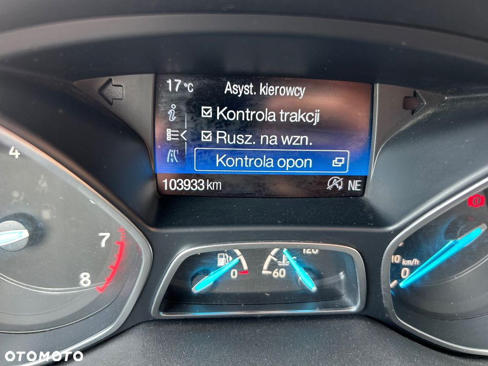 Ford Kuga 1.5 EcoBoost 2x4 ST-Line - 39