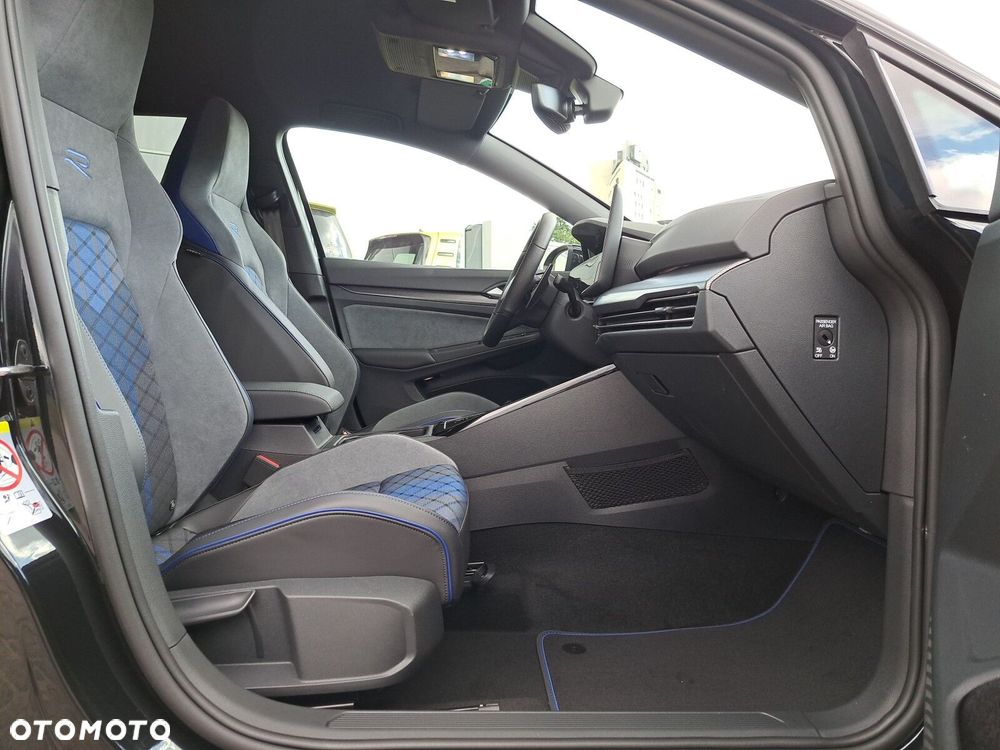 Volkswagen Golf Variant 2.0 TSI 4Motion R - 18