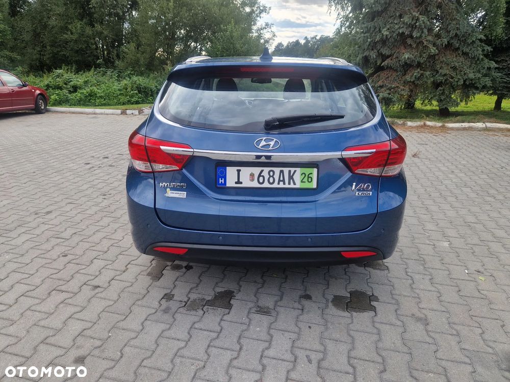 Hyundai i40 Kombi 1.7 CRDi DCT Premium - 8