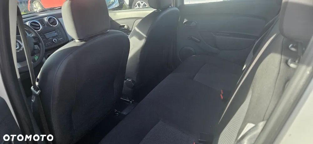 Dacia Sandero 1.2 16V - 9
