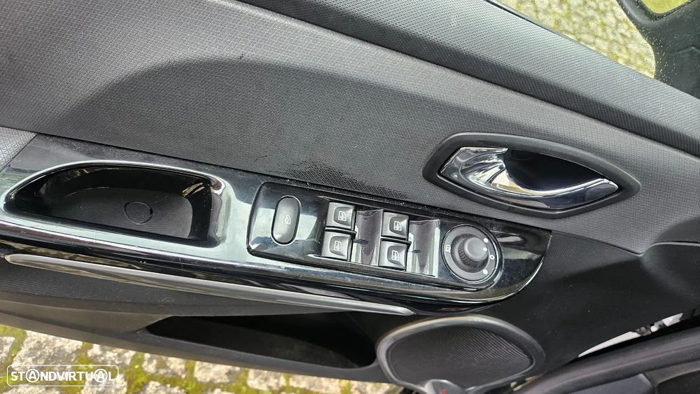 Renault Clio TCe 120 EDC GT - 5