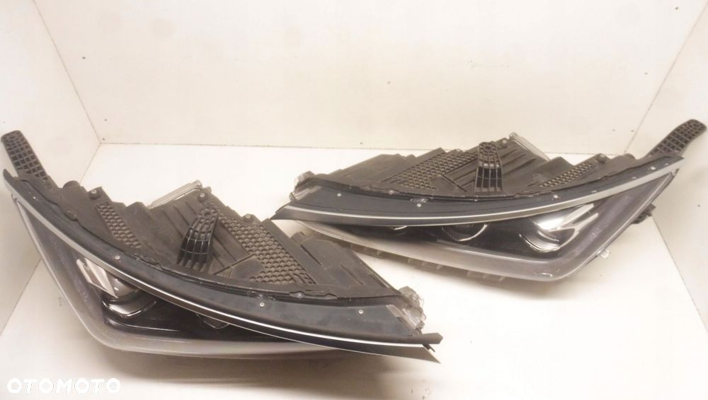 byd tang ev600 2021 komplet lamp przednich - 3