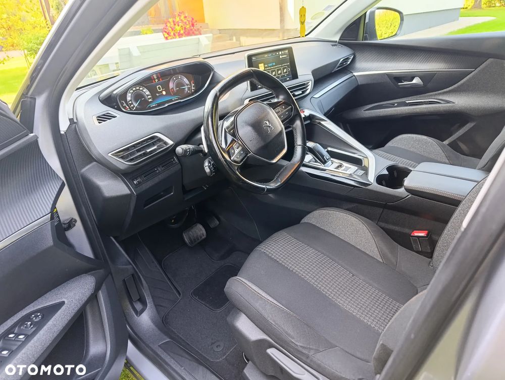 Peugeot 5008 - 14