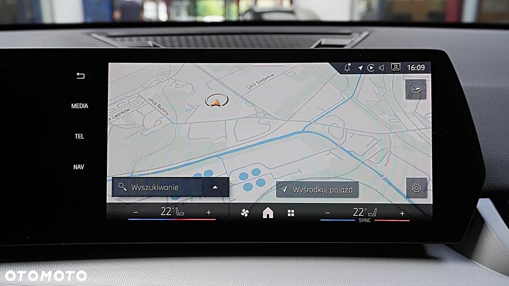 BMW X1 sDrive18i - 21