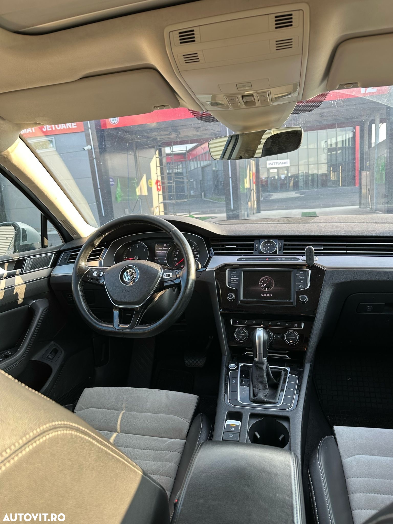 Volkswagen Passat Variant 2.0 TDI DSG Highline - 5