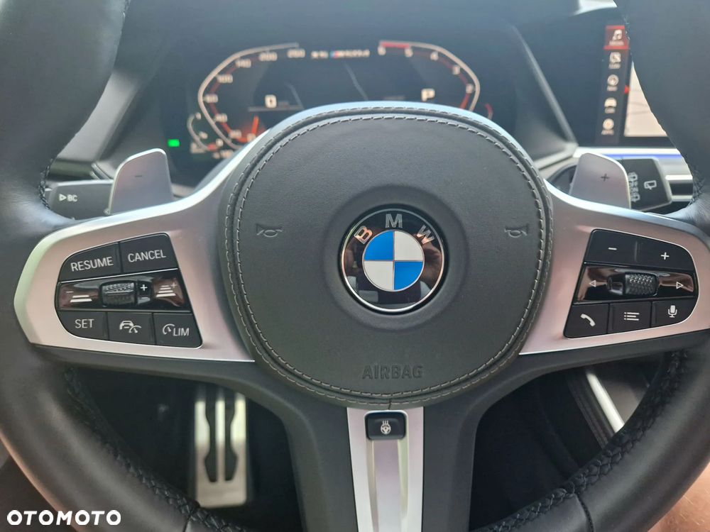 BMW X5 M M50d - 29