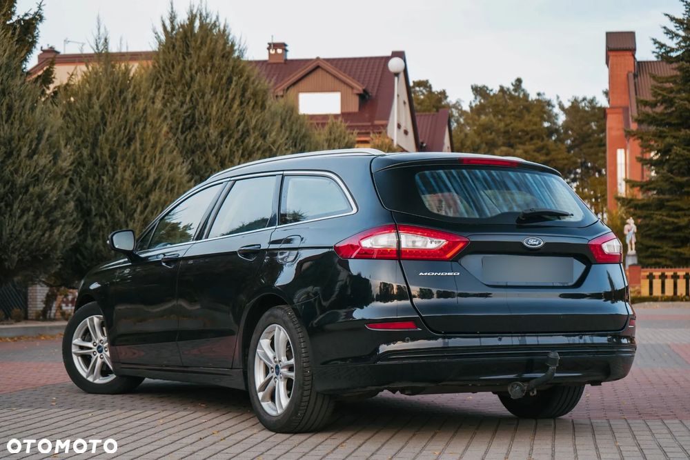 Ford Mondeo SW - 11