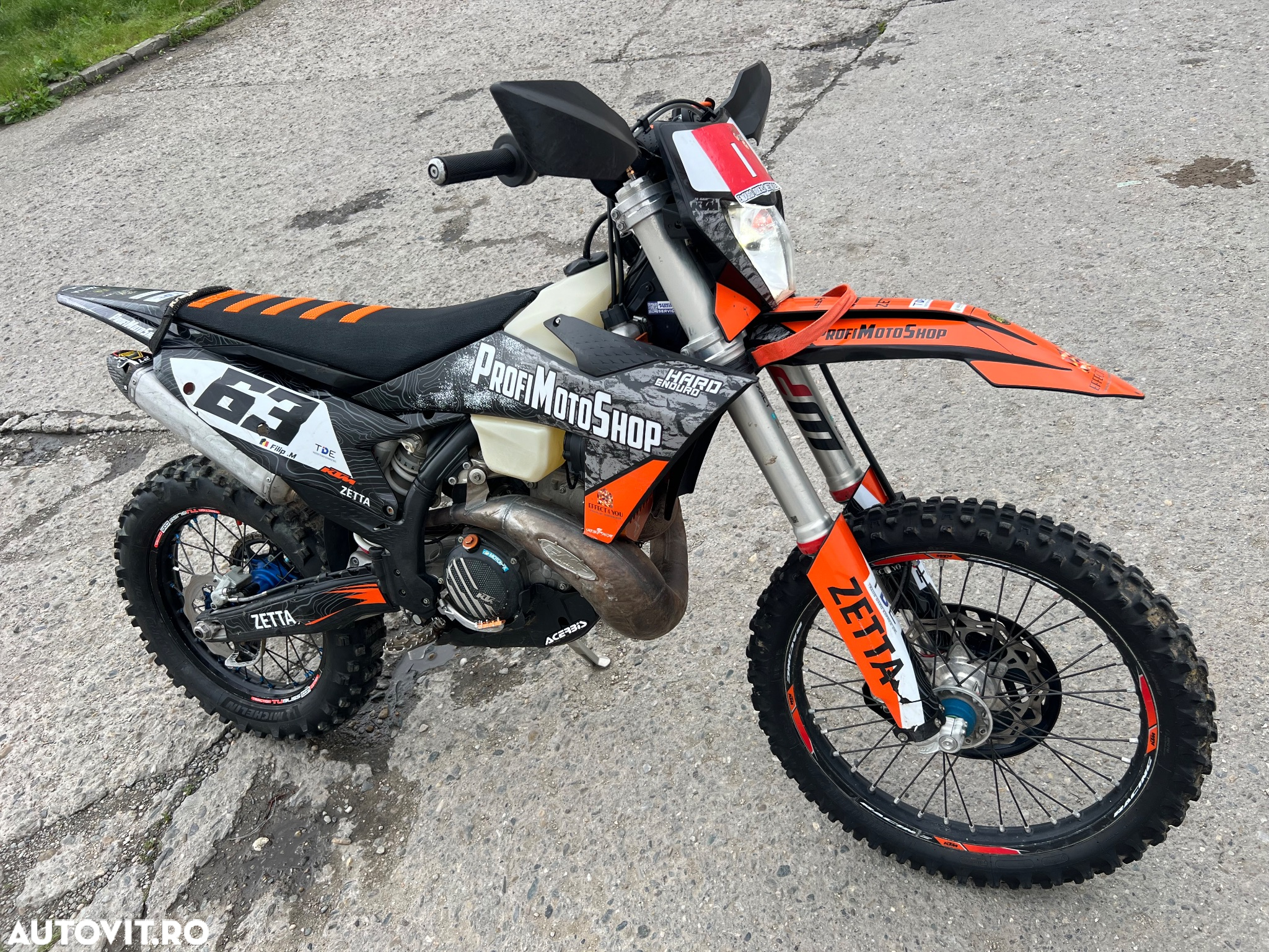 KTM 300 EXC - 2