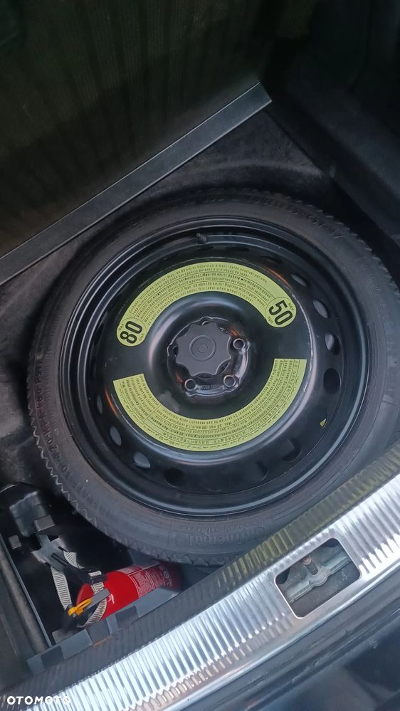 Audi A4 Avant 2.0 TDI - 25