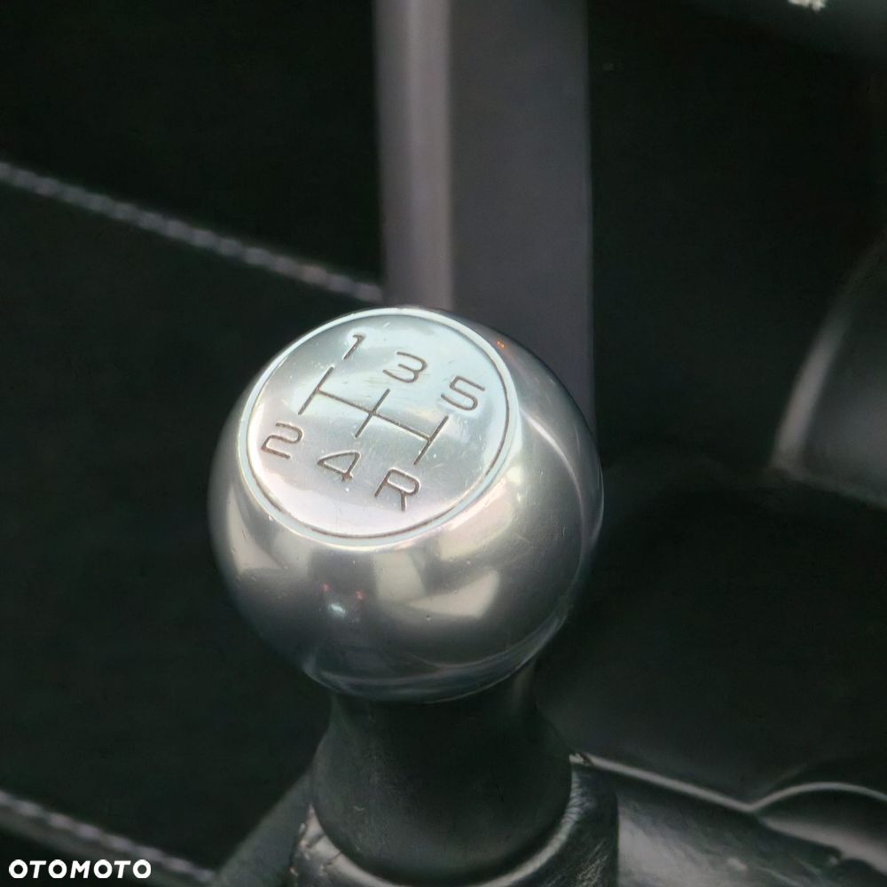 Peugeot 207 CC 120 VTi Roland Garros - 36