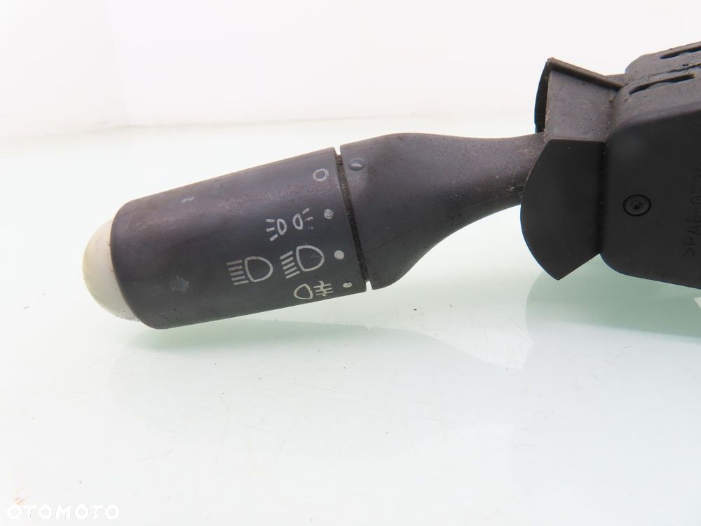 PRZEŁĄCZNIK KIERUNKOWSKAZÓW SMART FORTWO 0001185V009 - 4